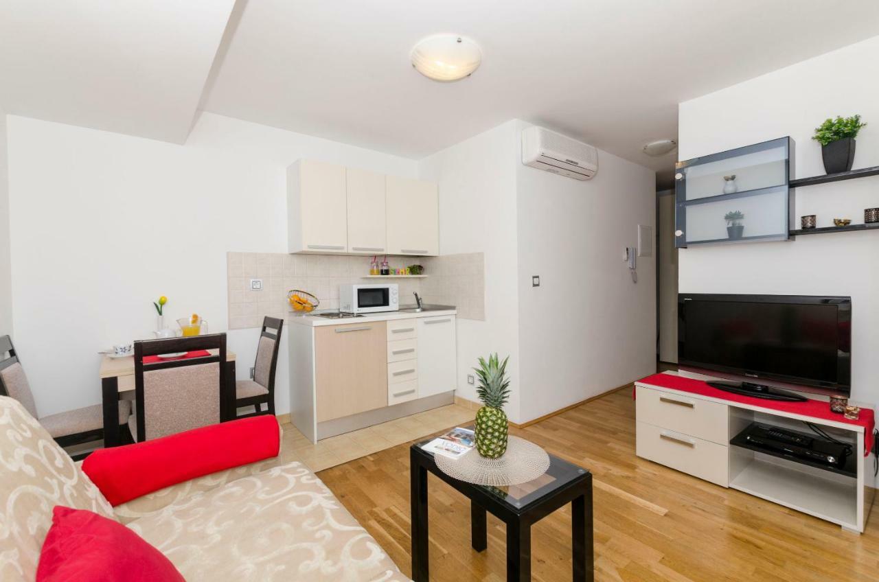 Apartments Maja Donji Okrug  Værelse billede