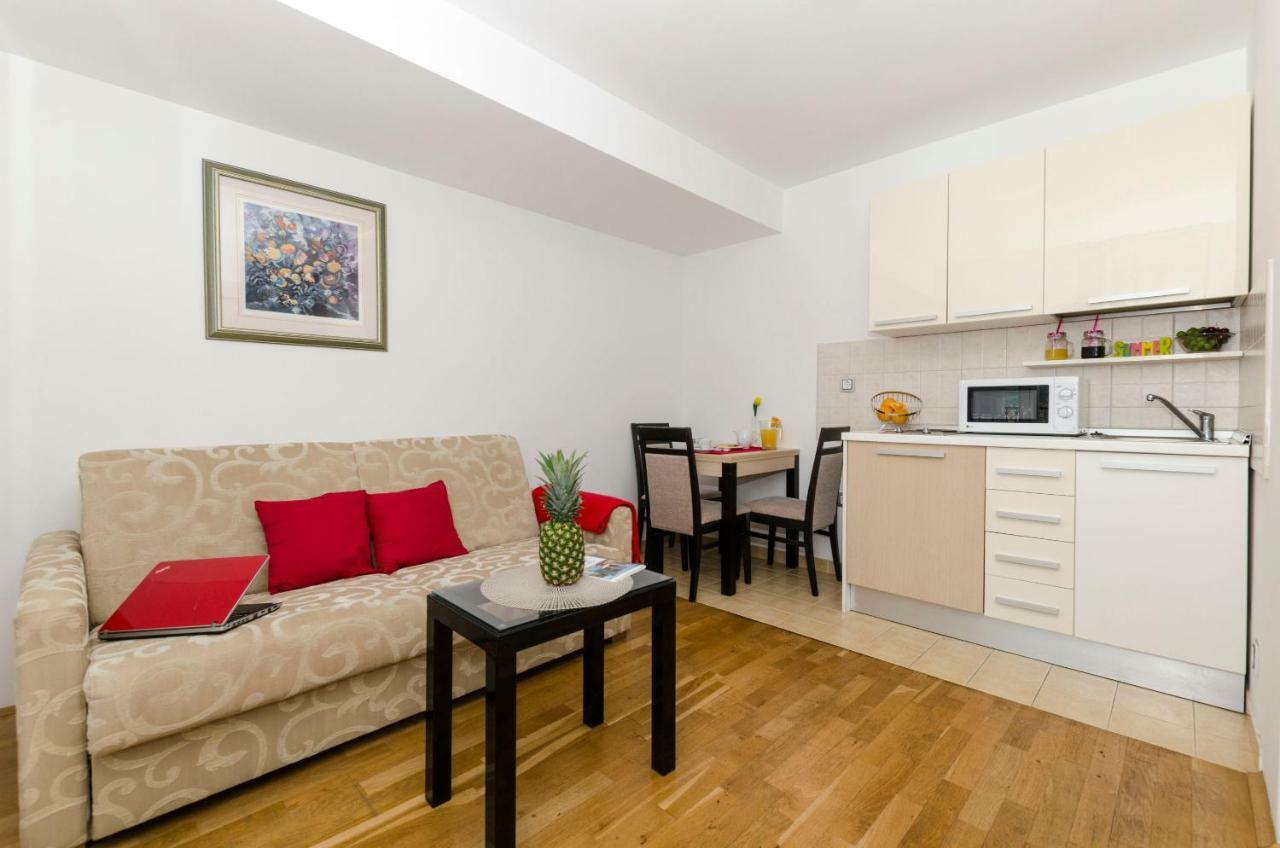 Apartments Maja Donji Okrug  Værelse billede